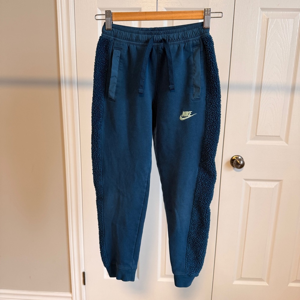 Nike Kids Teal Sherpa Hoodie - Zip Front Fleece Jacket and matching joggers - Picture 4 of 6